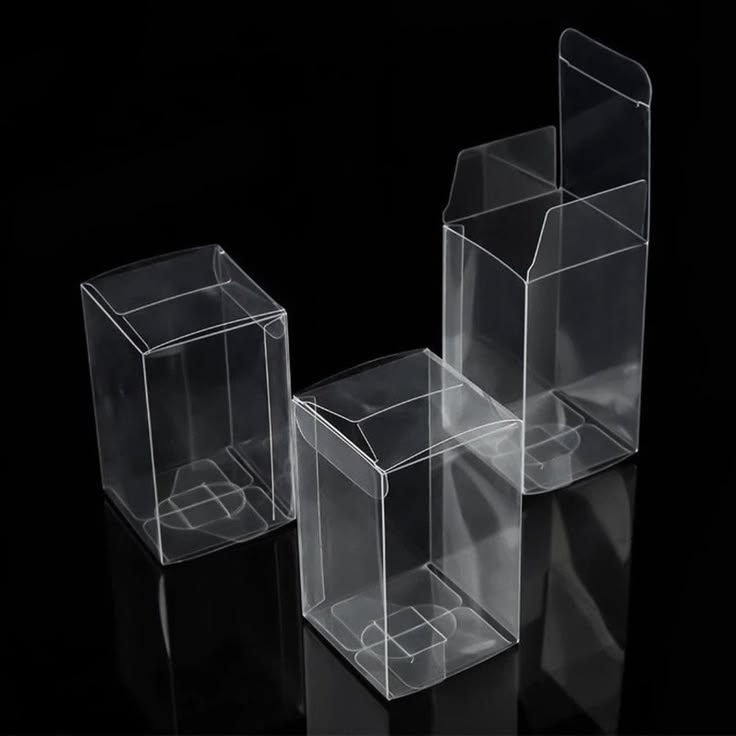 Transparent Box (21cm X 21.5cm X 8cm)