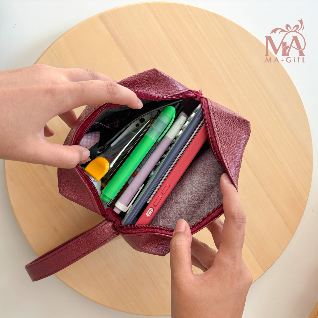 Metallic Pouch Bag