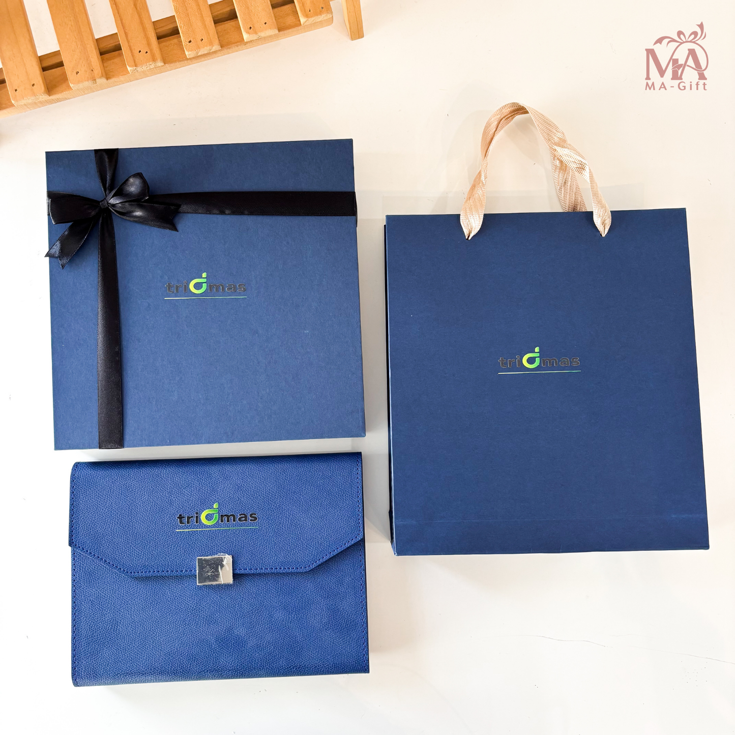 [Custom Logo] Notebook And Pen With Hardbox Corporate Gift Set