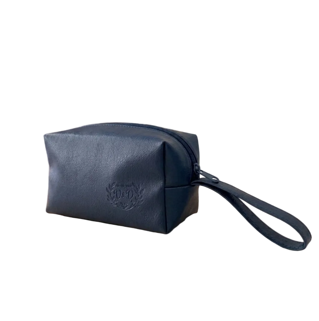 Metallic pouch bag - Blue